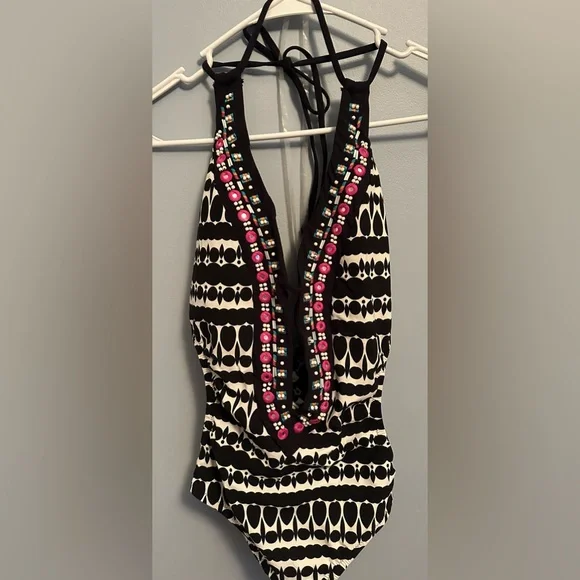 Nanette Lenore Grand Bazaar One Piece Swimsuit NWT - Picture 3 of 4